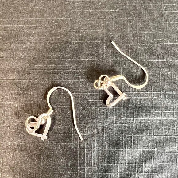 NEW 925 Sterling Silver Handmade Heart Earrings, Dainty Earrings, Heart Earrings - Picture 8 of 8